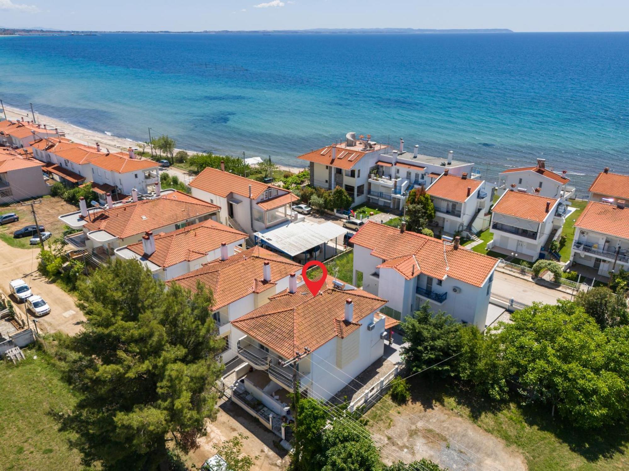 Alexandra'S Maisonette. Paralia Dionysiou Exterior foto
