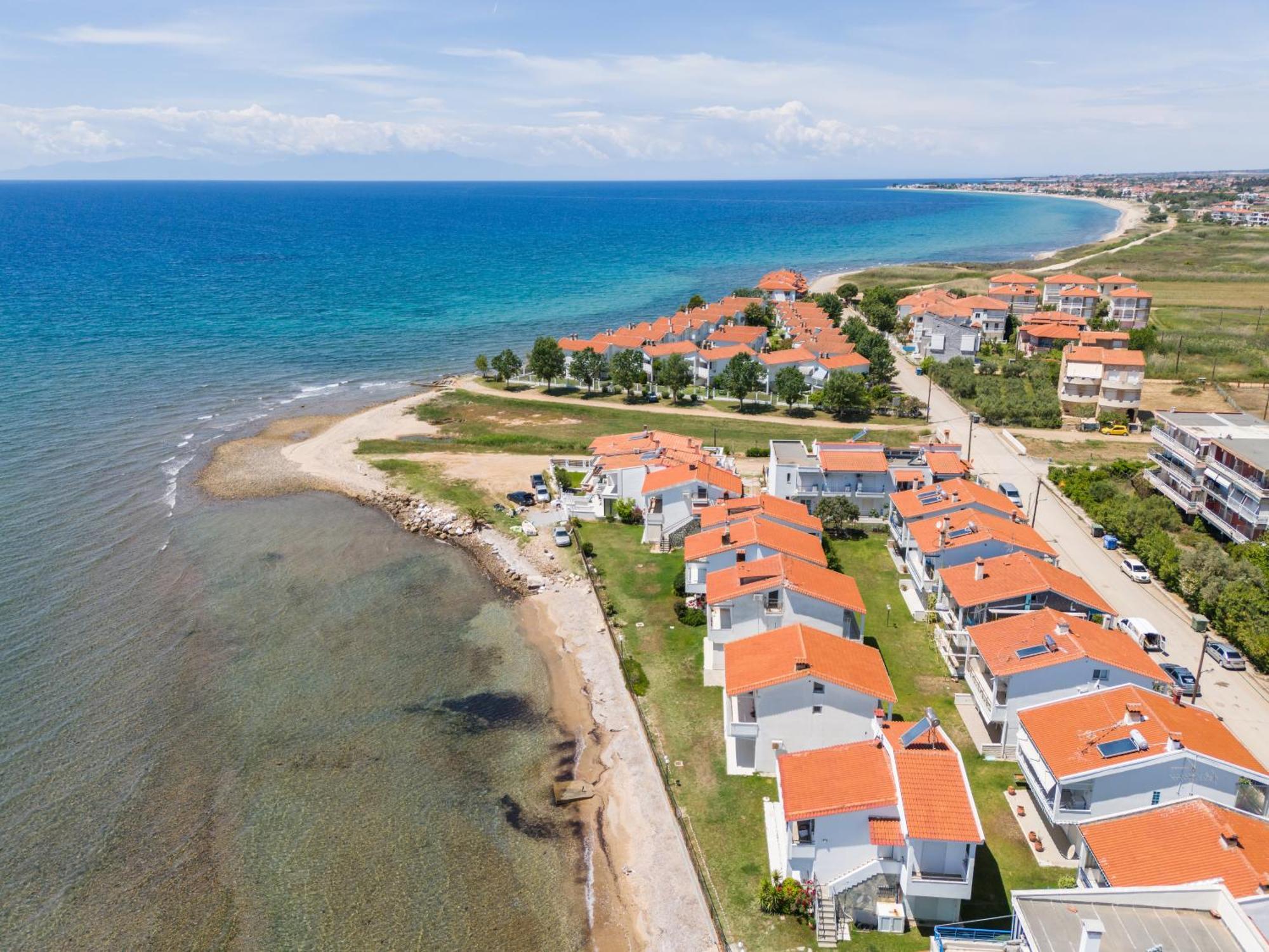 Alexandra'S Maisonette. Paralia Dionysiou Exterior foto